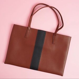 Vince Camuto Bag!